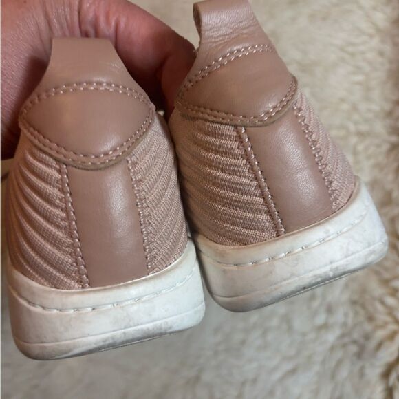 Lucky Brand Pink and White Sneakers with Textured Knit Upper - Picture 6 of 8